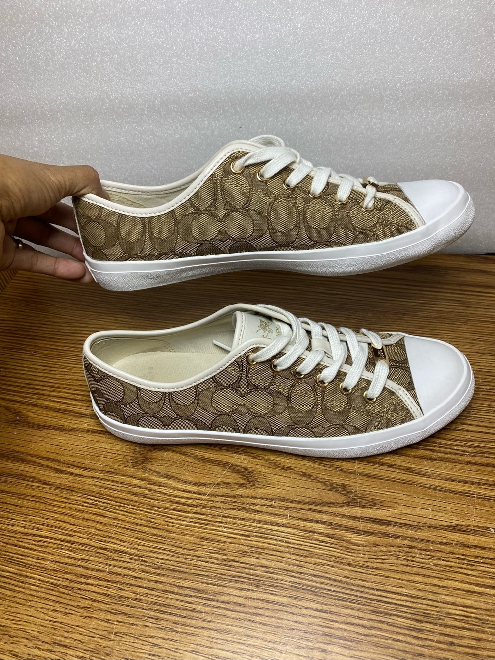 Coach Empire Sneaker Shoes Womens Size 10B Black Signature Print Casual Sneakers